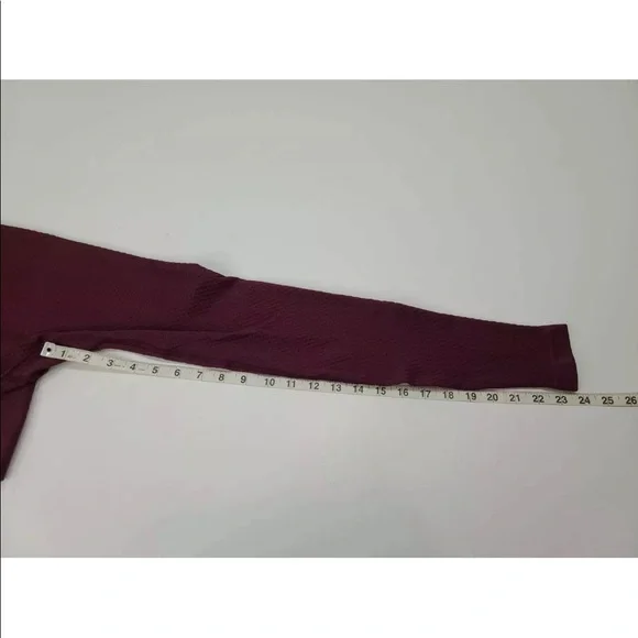 Balance Athletica Seamless Legging Amethyst Quartz Maroon Diamond Textur… - Picture 10 of 12